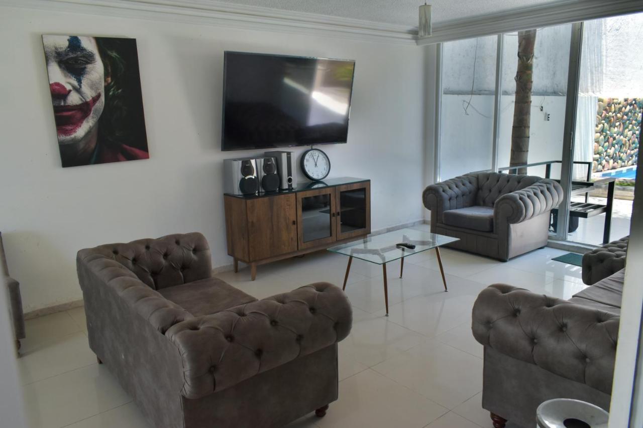 6 Venator House Boutique Aparthotel Leon Luaran gambar