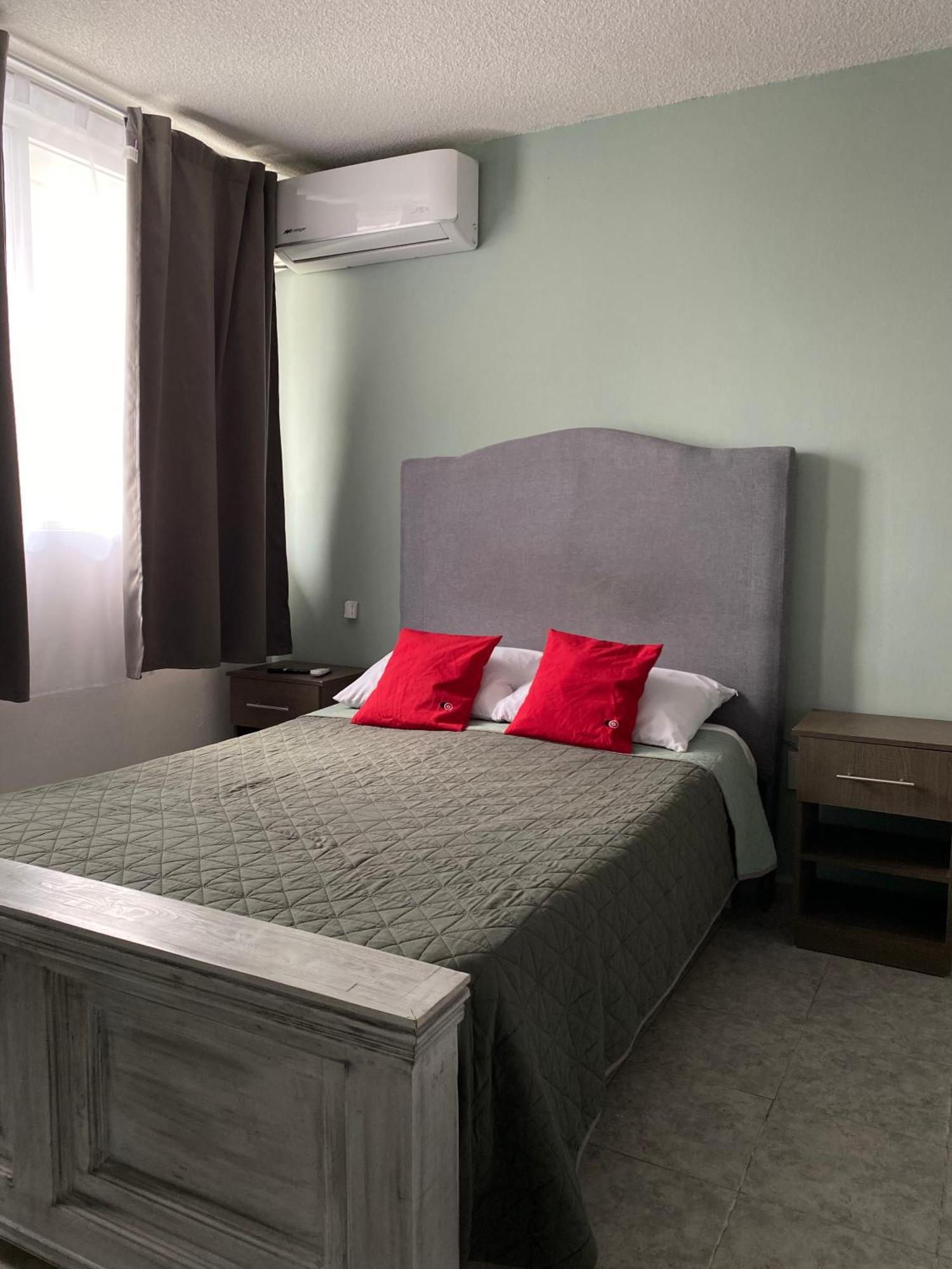 6 Venator House Boutique Aparthotel Leon Luaran gambar